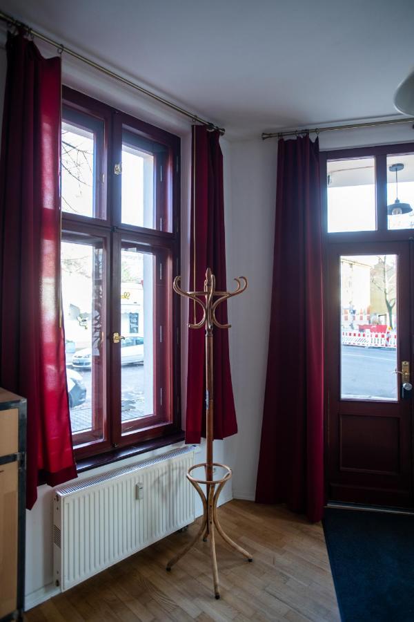 Ferienwohnung Alt-Berliner Eckkneipe - "Feuchte Ecke" Exterior foto
