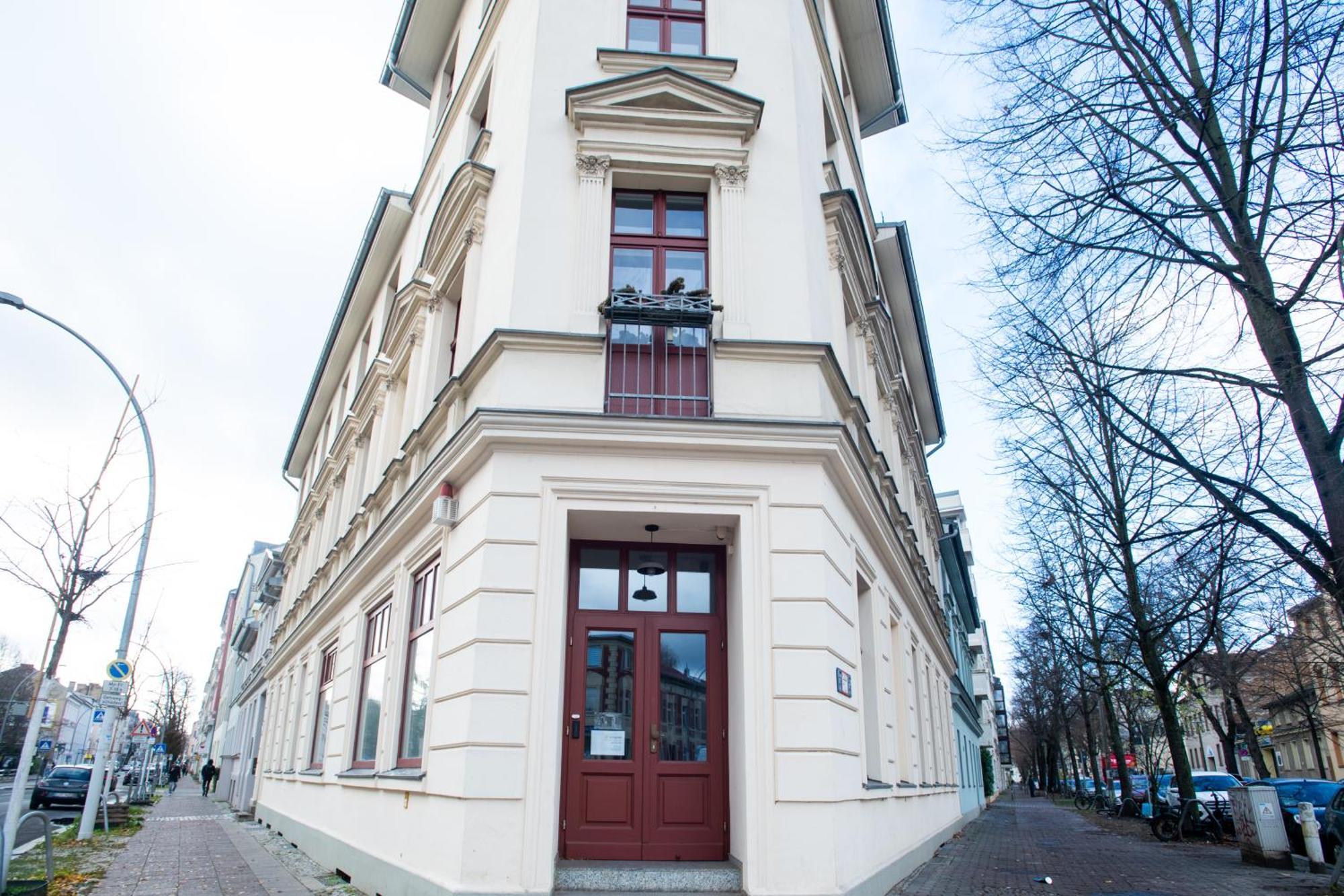 Ferienwohnung Alt-Berliner Eckkneipe - "Feuchte Ecke" Exterior foto